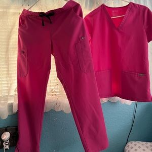 Limited edition Orchid color. Top XS, bottom XSP. Used but  wore it once